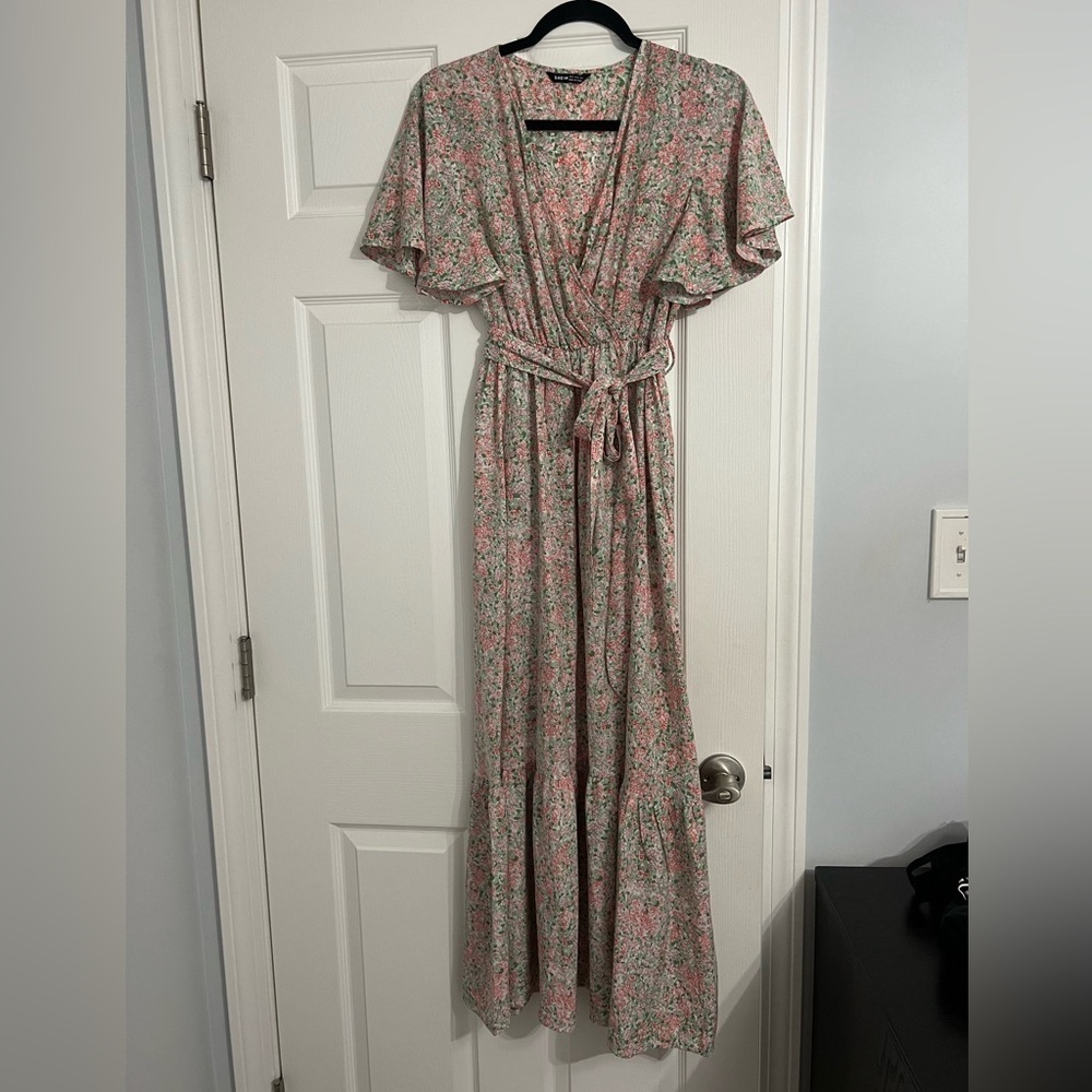 Women’s shein floral maxi dress